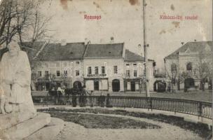 Rozsnyó, Roznava; Rákóczi tér, üzletek, szobor / square, shops, statue  (EK)