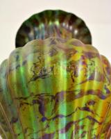 Zsolnay eozin mázas díszváza, formába préselt porcelánfajansz, jelzett (pajzs), pereménél restaurált...