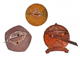 3db klf magyar jelvény, közte "Önkéntes Rendőr", "Munkásőr sapkajelvény" T:2