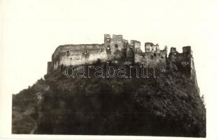 Hricsó, Ricsóváralja, Hricovské Podhradie (Vág-völgye); várrom / castle ruins. photo