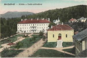 Bártfa-fürdő, Bardejovské Kúpele, Bardiov; Kilátás a Deák szállodával, fürdő. Kiadja Salgó Mór / hotel, spa hall, bathing house