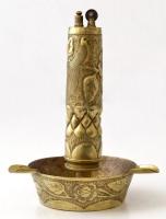 cca 1940 Töltényhüvelyből készült réz öngyújtó és hamutál 17 cm