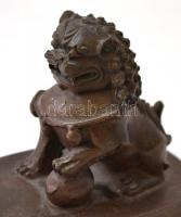 Oroszlánt ábrázoló, nagyméretű, régi kínai bronz pecsétnyomó / Large bronze lion Chinese seal maker....