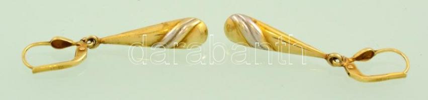 Arany (Au) 14 K csepp alakú fülbevalópár, jelzett, h: 3,8 cm, nettó: 2 g