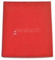 1973. "1903-1973 Traktorgyár - Erkel Ferenc Kórus" Br emlékplakett tokban (86x104mm) T:2 k...