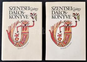 Szentsei György daloskönyve I-II. kötet. Sajtó alá rendezte, az előszót és a jegyzeteket írta: Varga Imre. Bp.,1977,Helikon Kiadó. Kiadói papírkötés, kiadói papírkötés, és kiadói kartonált papírkötés, kiadói papír védőborítóban. Hasonmás kiadás.