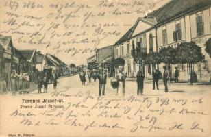 Pöstyén, Piestany; Ferenc József út, szálloda / street view, cur hotel