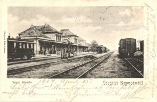 1904 Kaposvár, Vasútállomás, vonat szerelvények, vagonok. Kiadja Fenyvesi Béla