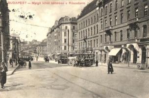 1910 Budapest II. Margit körút, háttérben a Rózsadomb, villamosok, drogéria, Wohlmuth A. üzlete, kávéház