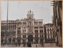 cca 1900-1910 Velence, Óratorony a Szent Márk téren, fotó kartonon, a kartonon folt, 17x23 cm