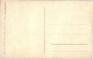 1921 Sopron, Ostenburg különítmény (csendőrzászlóalj) díszfelvonulása augusztus 29-én délelőtt 9 óra...