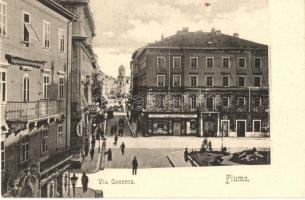Fiume, Rijeka; Via Governo / utcakép, Salamon Weiss üzlete. Divald Károly 439. sz. / street view, shops
