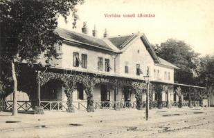 Verbász, Vrbas; Vasútállomás. Kiadja Seidl Nándor / Bahnhof / railway station