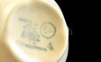 Bohemia csehszlovák mokkás készlet, kézzel festett, apró kopásokkal