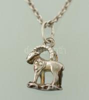 Ezüst(Ag) nyaklánc, bak medállal, jelzett, h: 37 cm, nettó: 4,6 g