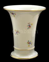 Zsolnay virágmintás porcelán váza, matricás, jelzett, peremén apró hibákkal, m: 17 cm