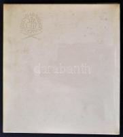 Herendi porcelán. Bp., é.n., Finomkerámiaipari Országos Vállalat. Színes, és fekete-fehér fotókkal i...