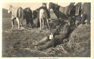 1915 Ein Gruss an die Heimat / WWI Austro-Hungarian K.u.K. Hungarian hussar (cavalryman) writing a letter to home