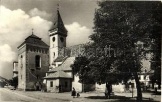 Kisszeben, Sabinov, Zeben; utcakép, Római katolikus templom és harangtorony / street view, Catholic church, bell tower (EK)