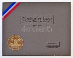 Franciaország 1973. 1c-10Fr (8xklf) forgalmi sor lezárt fóliatokban, közte Ag érme, tanúsítvánnyal, ...