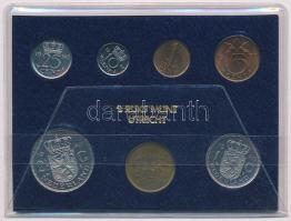 Hollandia 1980. 1c-2 1/2G (6xklf), forgalmi szett tokban, pénzverdei zsetonnal T:PP
Netherlands 198...