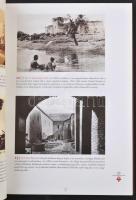 Wlassits Nándor és Jároli József: Üdvözlet Gyuláról. Gyula város történeti régi képes üdvözlőlapokon...