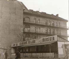 cca 1964 Budapest, X. kerület, Kőbánya, épületek, utcák, látképek, helytörténeti szempontból különös...