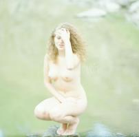 cca 1978 Felnőtt játékok, szolidan erotikus felvételek, 7 db vintage negatív (6x6 cm) + 11 vintage f...