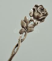 Ezüst ( Ag.) rózsás vajkés, jelzett, h: 17 cm, nettó:27 g