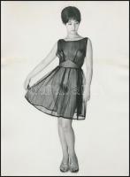 cca 1976 Ex-pozíciók, szolidan erotikus felvételek, 9 db vintage negatív + 9 db vintage fotó és/vagy...