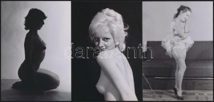 cca 1975 Nézz, ahová jól esik, szolidan erotikus felvételek, 8 db vintage negatív + 10 db vintage fo...