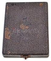 1942. "A középiskolai sport értékes támogatásáért 1942. VI. 15. Kisok / Dulce et decorum este p...