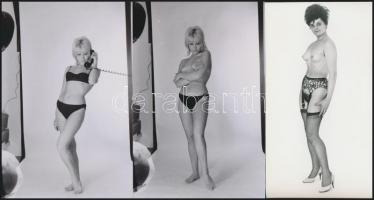 cca 1985 Izgalmas fotózások emlékei, szolidan erotikus felvételek, 8 db vintage negatív + 9 db vinta...