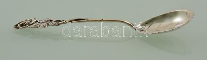 Ezüst (Ag.) rózsás cukorkanál, jelzett, h:12,5, nettó:9 g