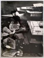 cca 1972 Zsigri Oszkár (1933-?) budapesti fotóművész hagyatékából jelzés nélküli, vintage fotóművészeti alkotás (Jégtáblák), a magyar fotográfia avantgarde korszakából, kasírozva, 39,5x29 cm