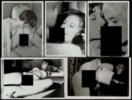 Pornográf képekről készült reprodukciók, 20 db, 9x12 cm