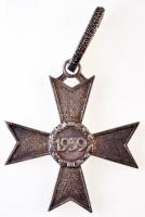 Német Harmadik Birodalom 1939. "Háborús Érdemkereszt I. osztály" öntött fém replika mellsz...