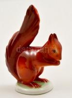 Hollóházi porcelán mókus, kézzel festett, apró kopással, jelzett, m: 13,5 cm