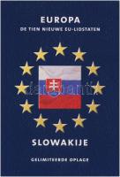 Szlovákia 1995-2002. 10h-10K (7xklf) forgalmi sor, "Europa - A tíz új tagállam" sorozat + 2004. "Europa / Szlovák Köztársaság - Pozsony" jelzett Ag emlékérem T:1 Slovakia 1995-2002. 10 Haleru - 10 Korun (7xdiff) coin set from the "Europa - De tien nieuwe EU-Lidstaten" + 2004. "Europa / Slovenska Republika - Bratislava" hallmarked Ag commemorative medallion C:UNC