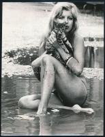 2 db erotikus fotó 23x17 cm