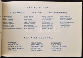 1932-1948 9 db báli meghívó: 
Közte Erzsébeti Torna Club (ETC 1909) 1936, Beszkárt Önképzőkörének b...