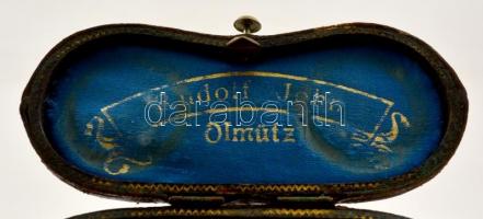 Színházi látcső, gyöngyház berakással, Rudolf John Olmütz bőr tokban, 8×10 cm