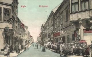 1908 Győr, Király utca, Belső Pál és Back Hermann üzlete, London sörcsarnok, Kalodont és Singer reklámplakátok, Divat-tár, tömeg