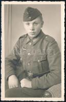 cca 1943 Német gyermek katona fotója 9x14 cm / German child soldier