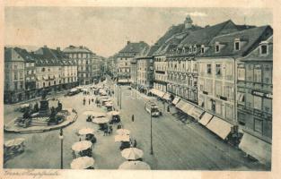Graz, Hauptplatz / main square, trams, shops