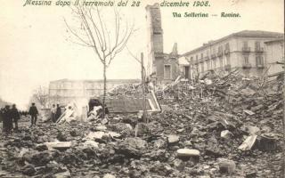 Messina, Messina dopo il terremoto del 28 dicembre 1908. Via Solferino, rovine / Messina after the earthquake on the 28th December 1908. street view with ruins (EK)