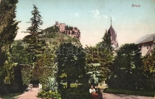 12 db régi olasz városképes lap / 12 pre-1945 Italian town-view postcards