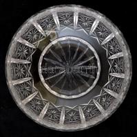 Ólomkristály kínáló, gazdagon csiszolt, hibátlan, jelzés nélkül, m:11,5 cm, d: 18 cm