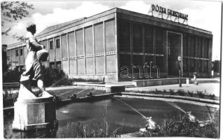 Dunaújváros, Dunapentele, Sztálinváros - 11 db modern városképes lap / 11 modern town-view postcards