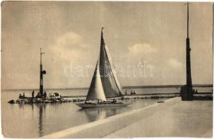 Siófok - 7 db modern városképes lap / 7 modern town-view postcards